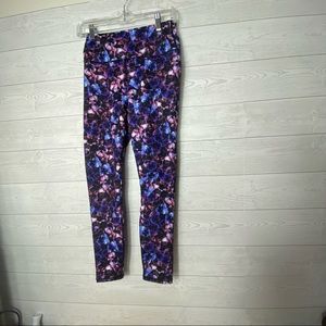 Fabletics High Waisted Printed Powerhold 7/8